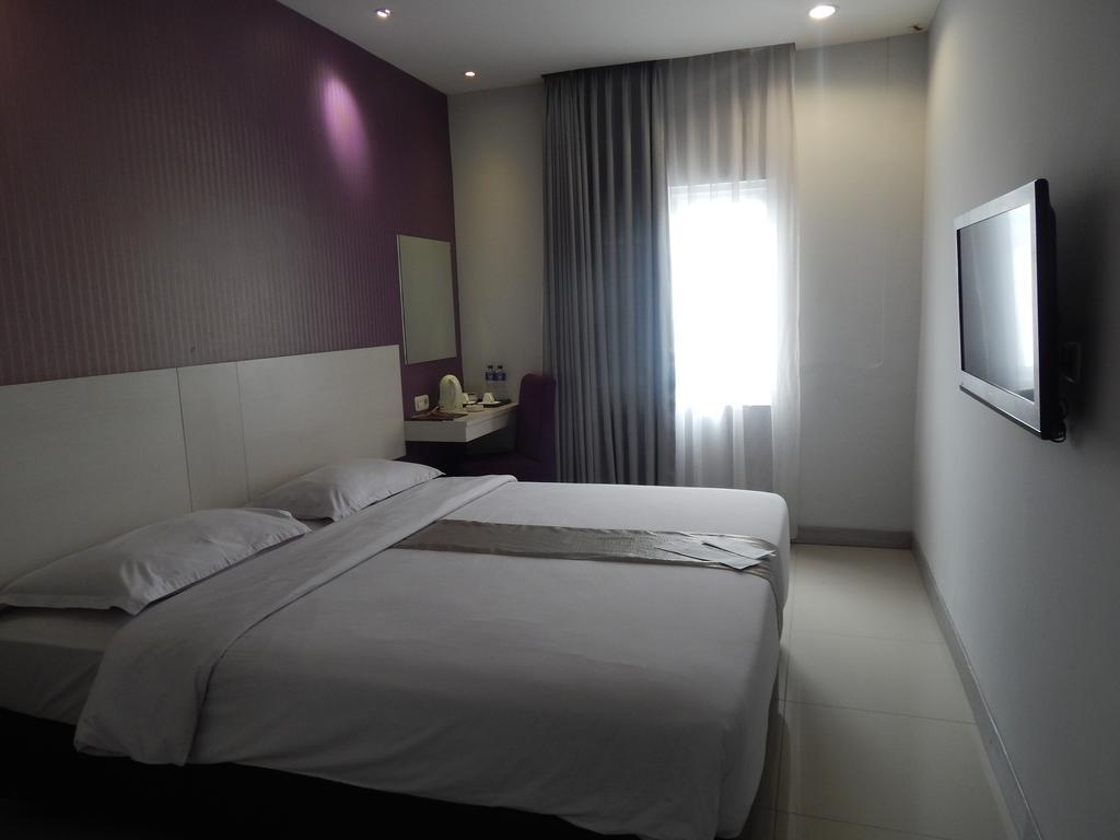 Vio Surapati Bandung Hotel Екстериор снимка