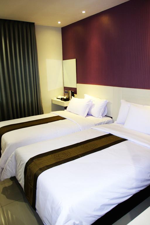 Vio Surapati Bandung Hotel Екстериор снимка