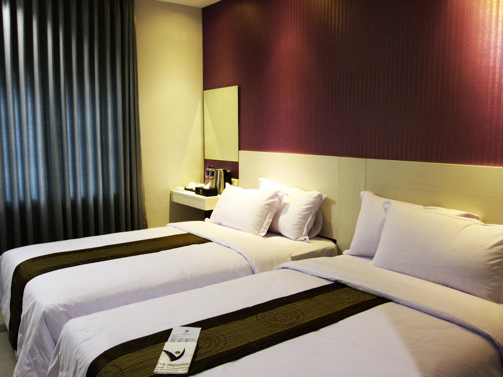 Vio Surapati Bandung Hotel Екстериор снимка